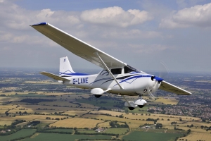 F172 N. Cross country flight over the beautiful Essex countryside